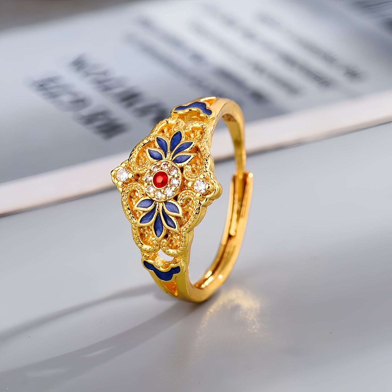 Light Luxury Vintage Chinese-Style Enamel Resin Ring with Palace Elegance