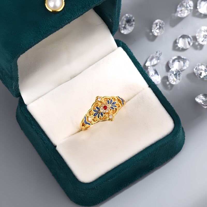 Light Luxury Vintage Chinese-Style Enamel Resin Ring with Palace Elegance